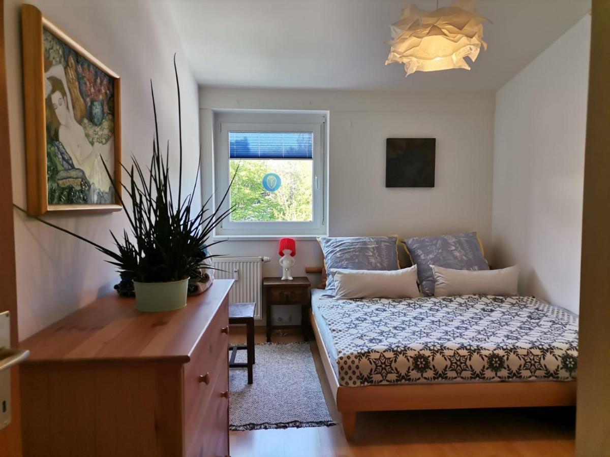 Sunny And Seenaehe 140m Appartement Krumpendorf